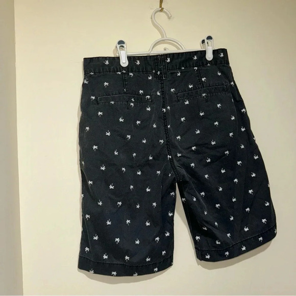 Men’s Retrofit Brand Casual Skater Black + White Palm Tree Print Shorts Size:32 - Picture 9 of 16